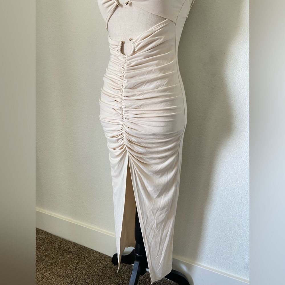 Camila Coelho Yasmeen Midi Dress in Beige XS - Picture 6 of 10